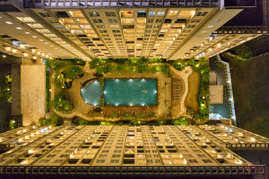 The Best Rooftop Bars in Luxury Hotels